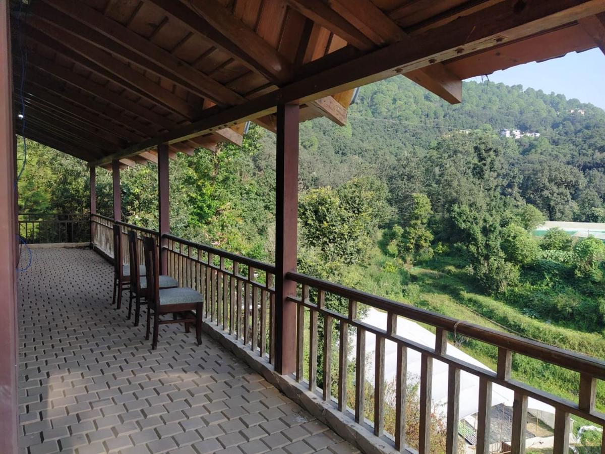The Canadian Woods Resort 나이니탈 외부 사진