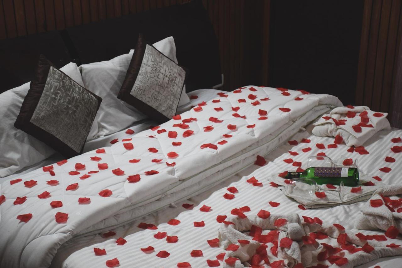 The Canadian Woods Resort 나이니탈 외부 사진
